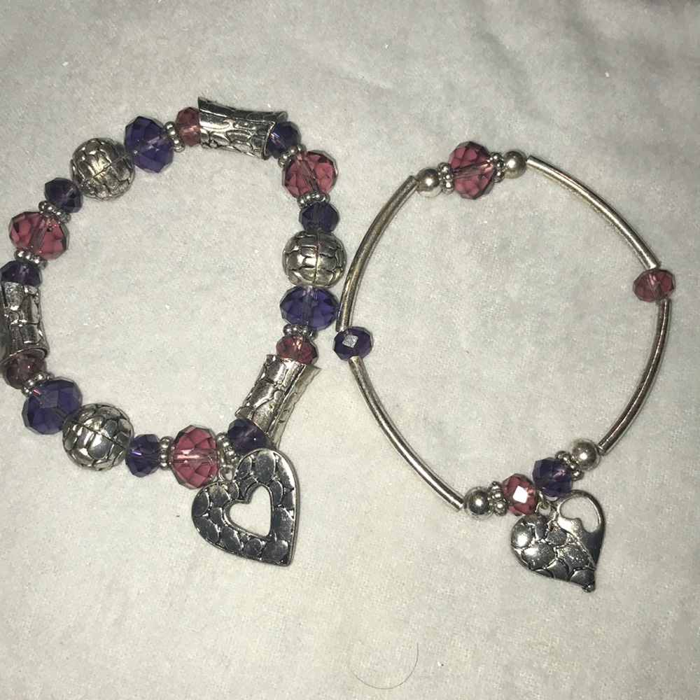 Heart Charm Stretch Bracelet Set!